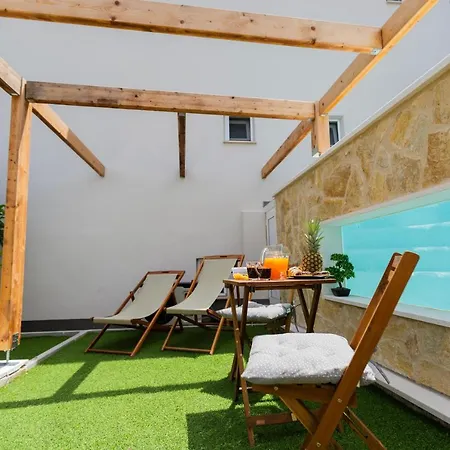 Lea Villa